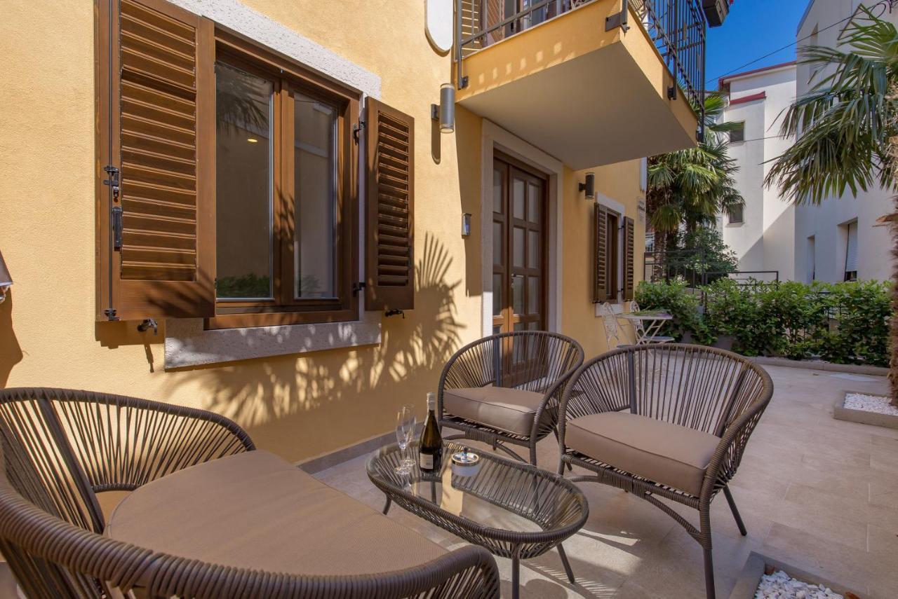 Apartmani Dogas Crikvenica Eksteriør billede