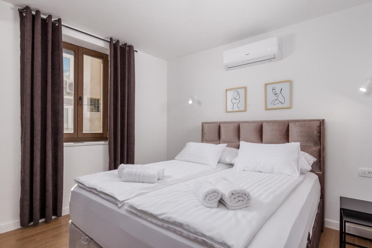 Apartmani Dogas Crikvenica Eksteriør billede