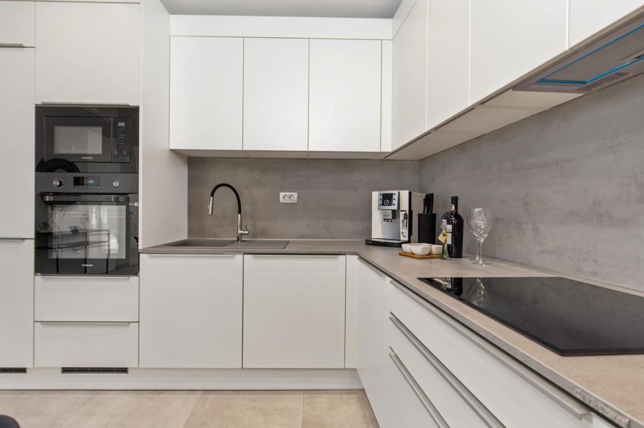 Apartmani Dogas Crikvenica Eksteriør billede
